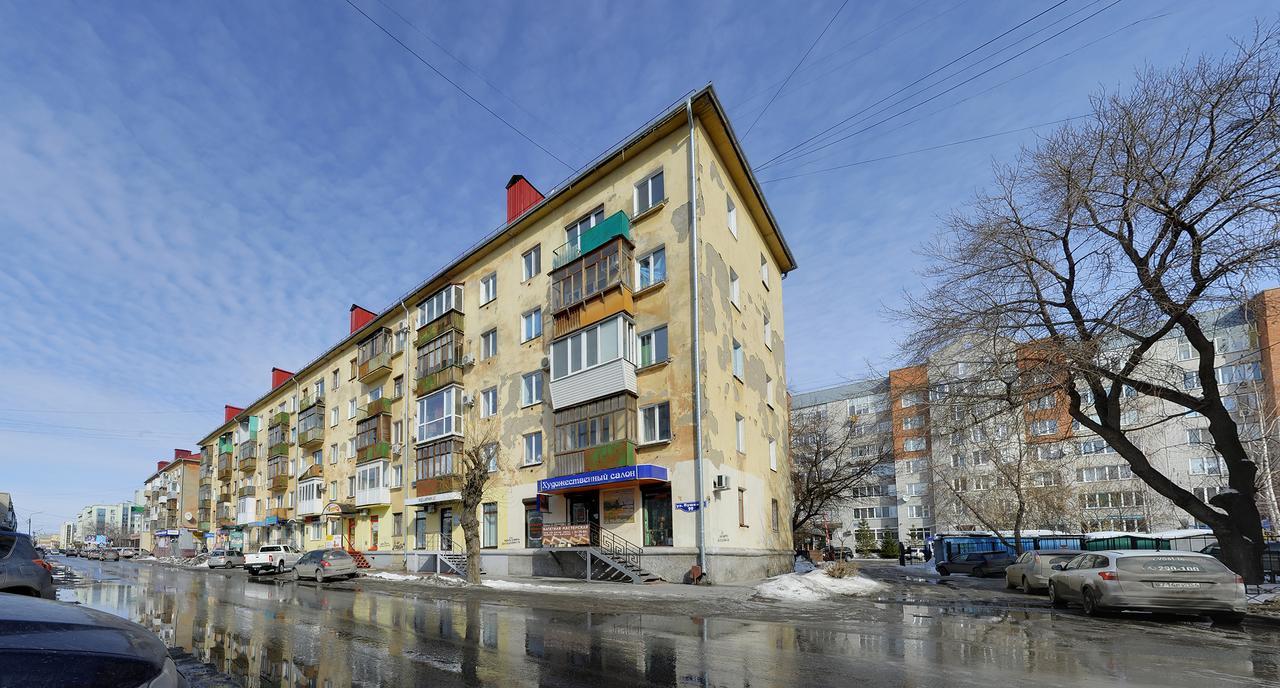 Omsk Sutki Apartments At Pushkina 99 Floor 3 外观 照片